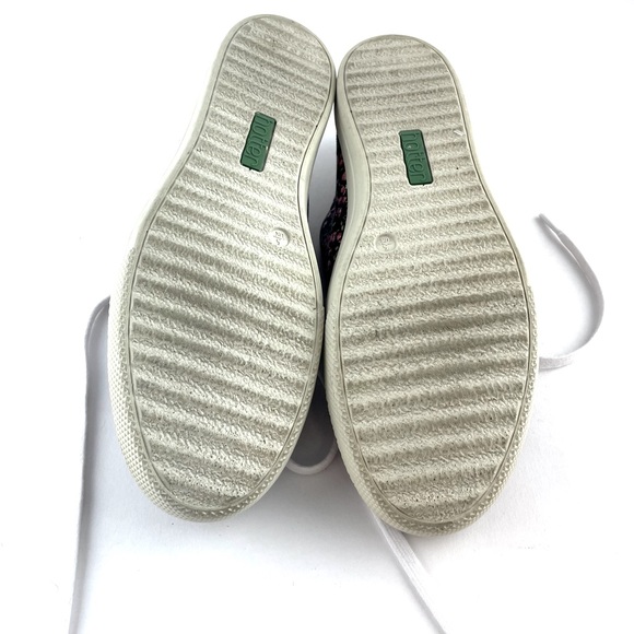 Wide Width! Hotter Mabel, Navy Floral, Size 7W - Picture 5 of 6